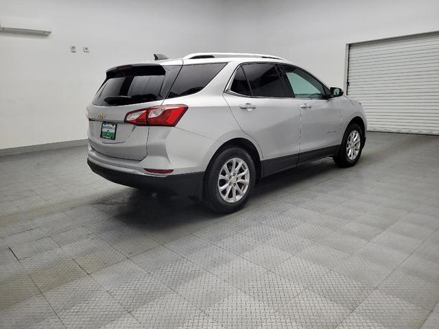 Photo of 2018 Silver Ice Metallic Chevrolet Equinox