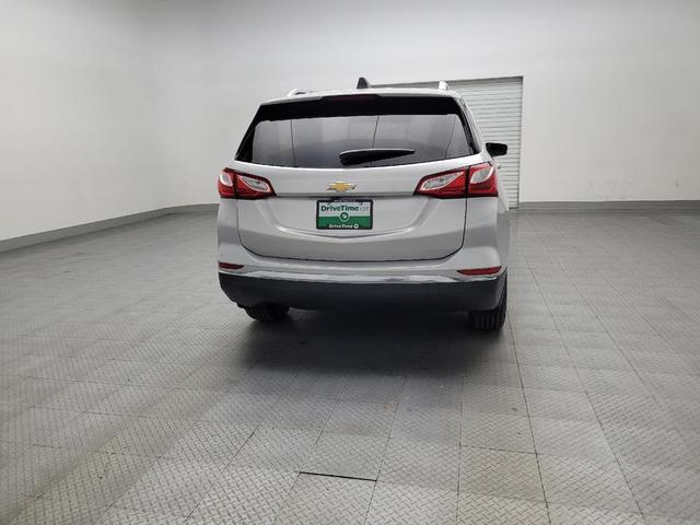 Photo of 2018 Silver Ice Metallic Chevrolet Equinox
