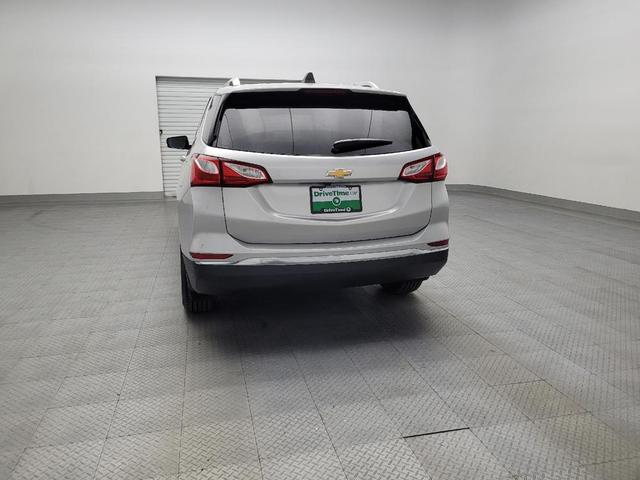 Photo of 2018 Silver Ice Metallic Chevrolet Equinox