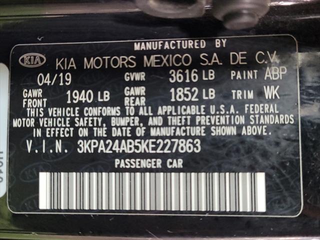 Photo of 2019 Aurora Black Kia Rio