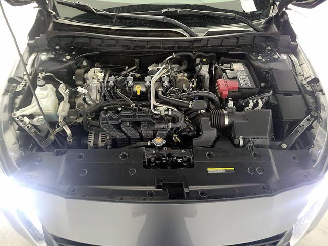 Photo of 2023 Gray Nissan Altima