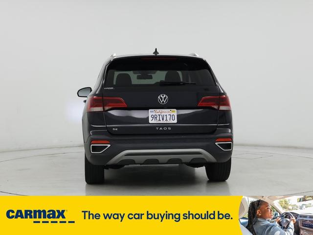 Photo of 2022 Black Volkswagen Taos