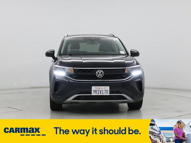 Photo of 2022 Black Volkswagen Taos