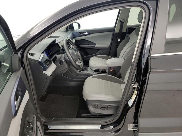 Photo of 2022 Black Volkswagen Taos