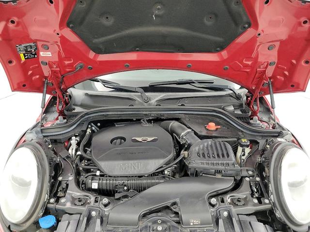 Photo of 2018 Red MINI Hardtop