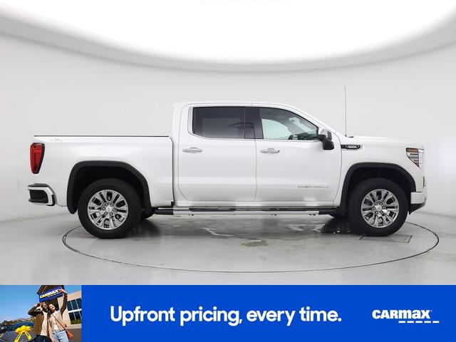 Photo of 2022 White GMC Sierra 1500