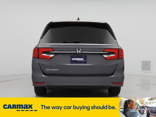 Photo of 2022 Gray Honda Odyssey