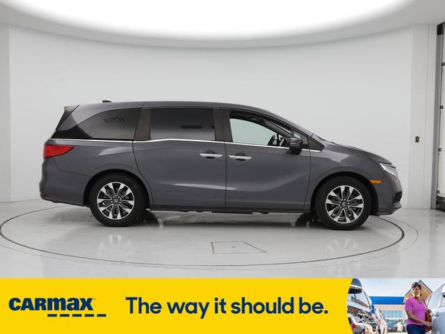 Photo of 2022 Gray Honda Odyssey