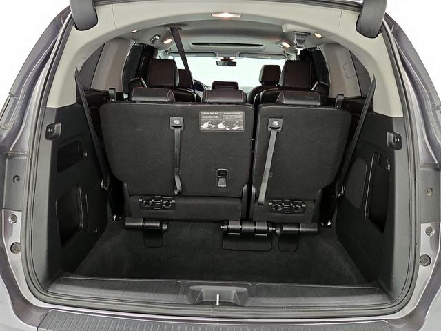 Photo of 2022 Gray Honda Odyssey