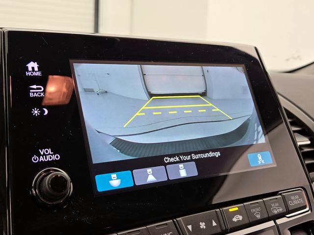 Photo of 2022 Gray Honda Odyssey