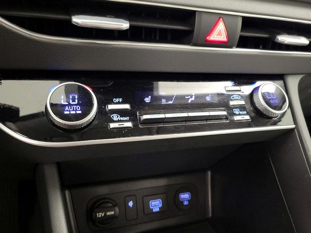 Photo of 2023 Silver Hyundai SONATA