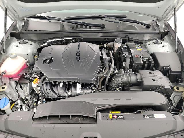 Photo of 2023 Silver Hyundai SONATA
