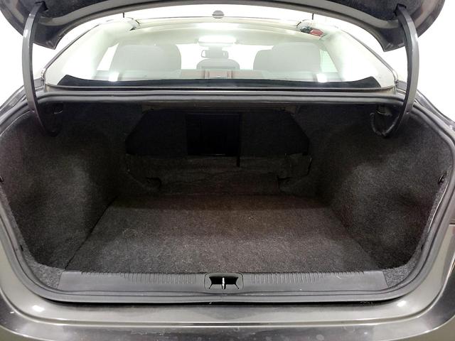 Photo of 2015 Gray Chrysler 200