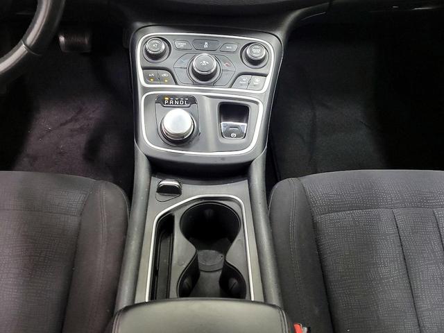 Photo of 2015 Gray Chrysler 200