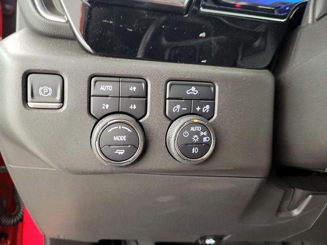 Photo of 2022 Red Chevrolet Silverado 1500