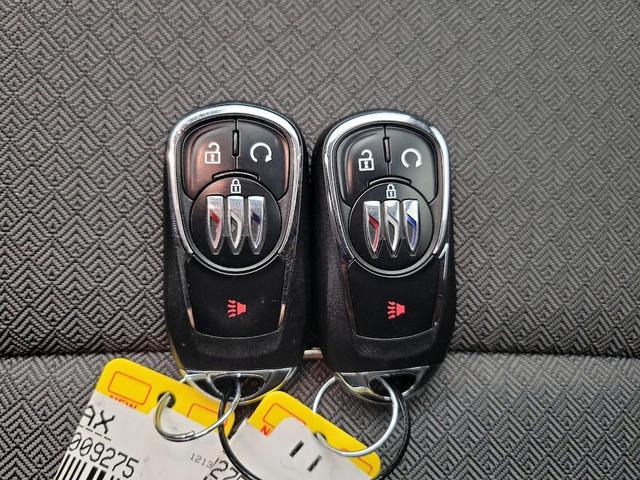 Photo of 2025 White Buick Encore GX