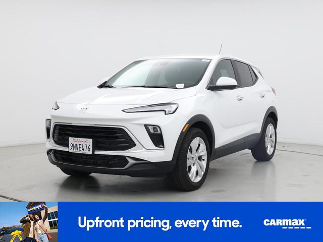 Photo of 2025 White Buick Encore GX