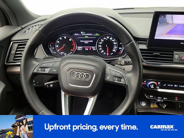 Photo of 2021 White Audi Q5