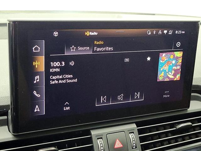 Photo of 2021 White Audi Q5