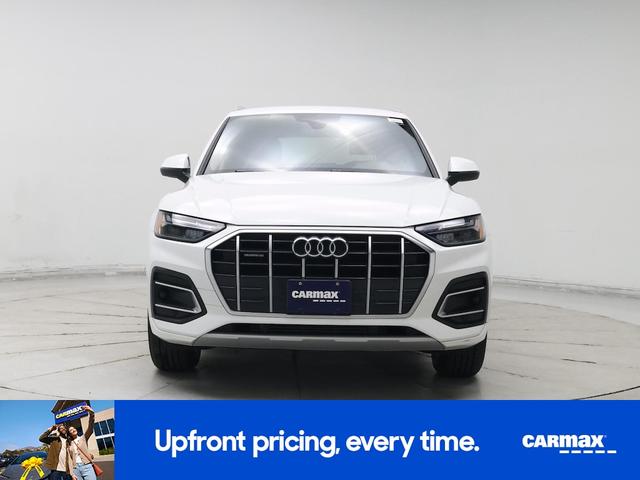 Photo of 2021 White Audi Q5
