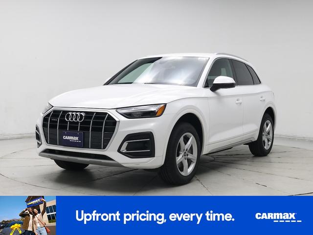 Photo of 2021 White Audi Q5