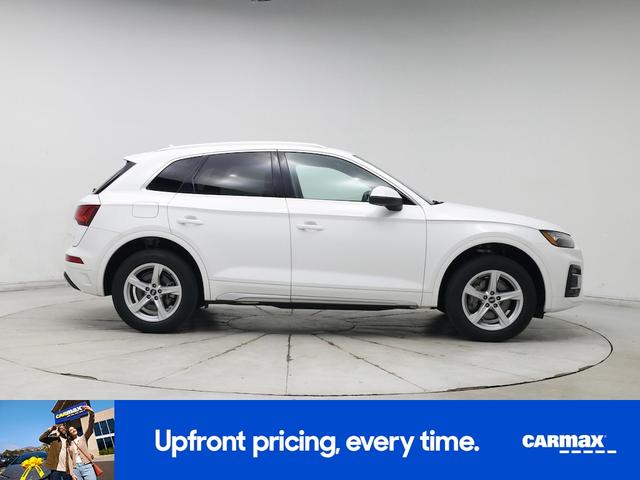 Photo of 2021 White Audi Q5