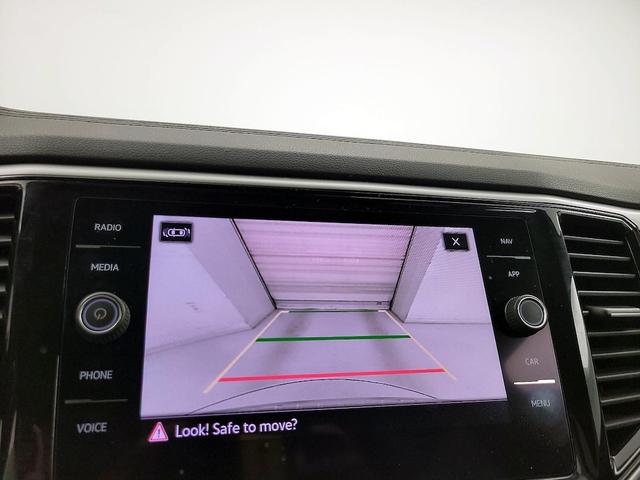 Photo of 2021 White Volkswagen Atlas