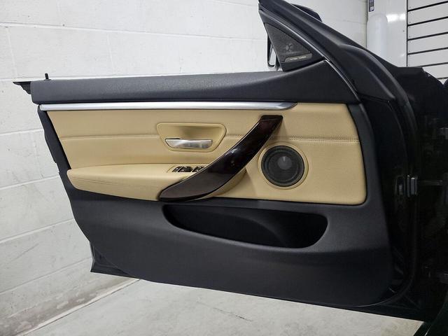 Photo of 2019 Blue BMW 440