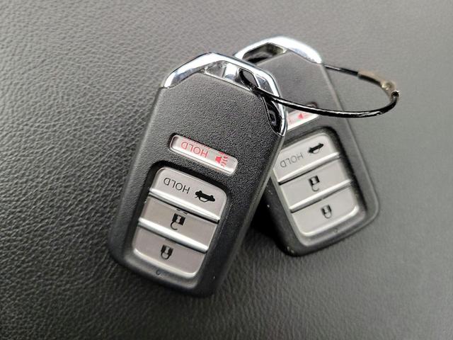 Photo of 2019 Gray Honda Accord