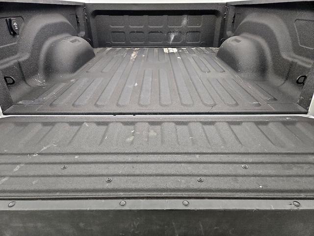 Photo of 2024 White RAM 2500