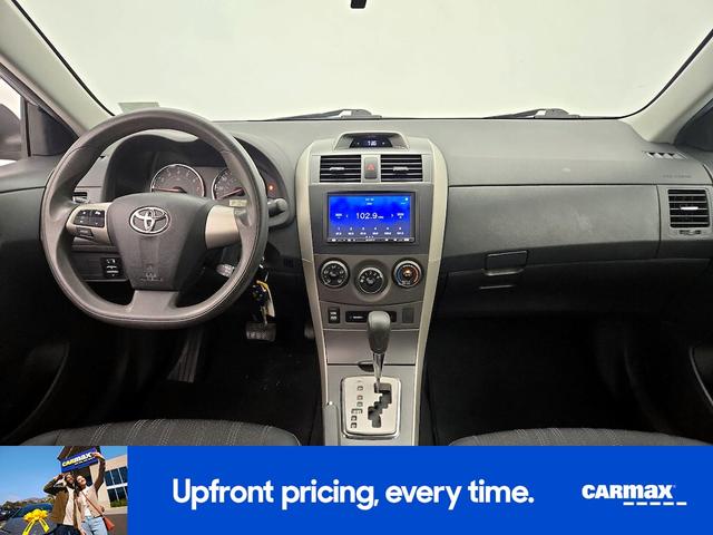 Photo of 2013 Silver Toyota Corolla