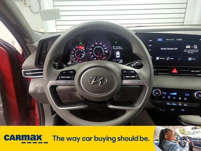 Photo of 2023 Red Hyundai ELANTRA