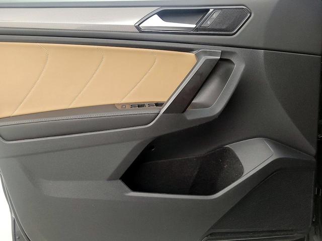 Photo of 2022 Black Volkswagen Tiguan
