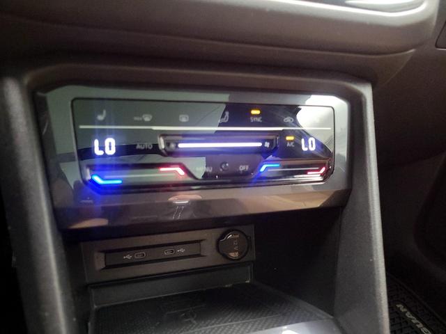Photo of 2022 Black Volkswagen Tiguan