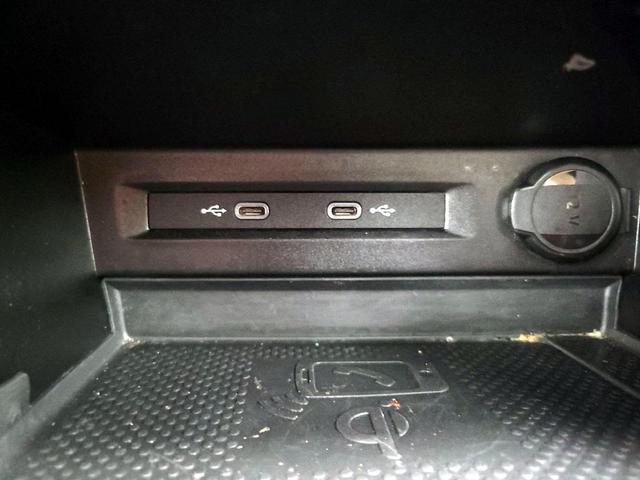Photo of 2022 Black Volkswagen Tiguan