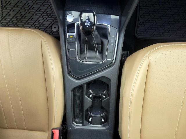 Photo of 2022 Black Volkswagen Tiguan