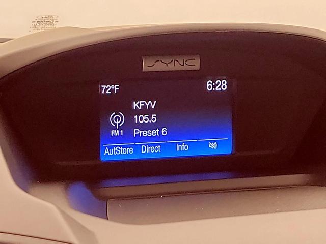 Photo of 2017 Gray Ford Escape
