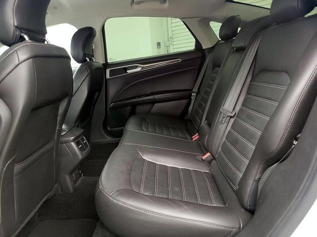 Photo of 2014 White Ford Fusion Energi