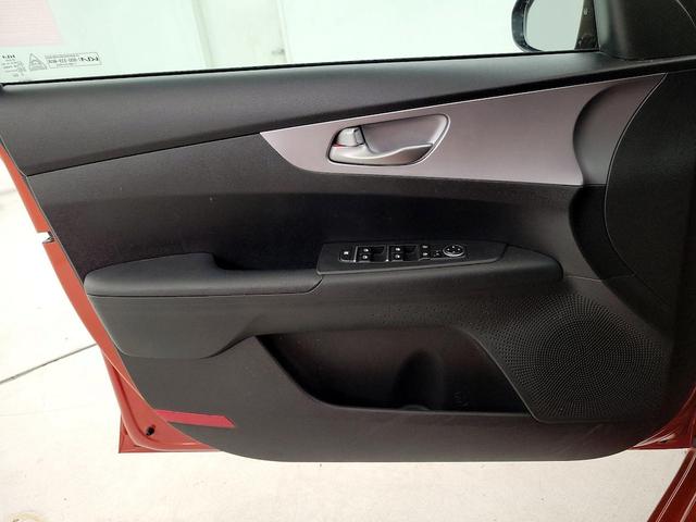 Photo of 2023 Orange Kia Forte