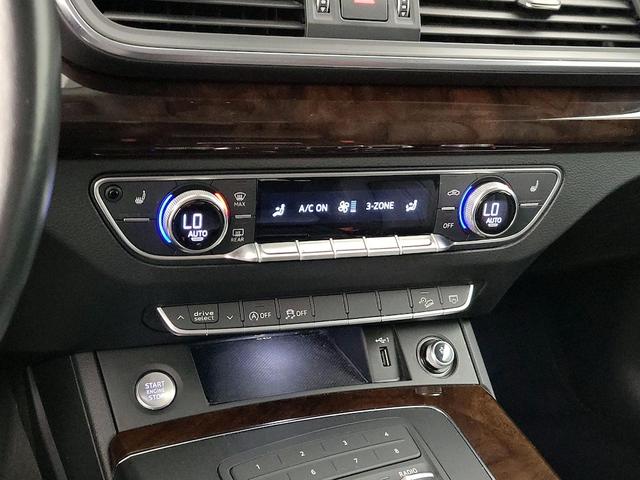 Photo of 2019 Silver Audi Q5