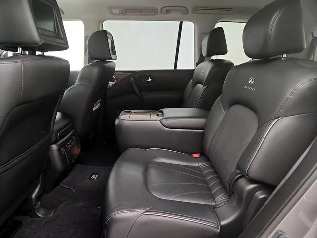 Photo of 2014 Gray INFINITI QX80