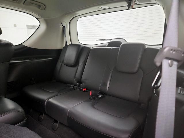 Photo of 2014 Gray INFINITI QX80