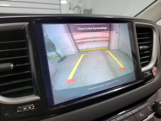 Photo of 2023 Gray Chrysler Pacifica