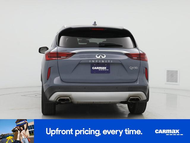 Photo of 2022 Gray INFINITI QX50