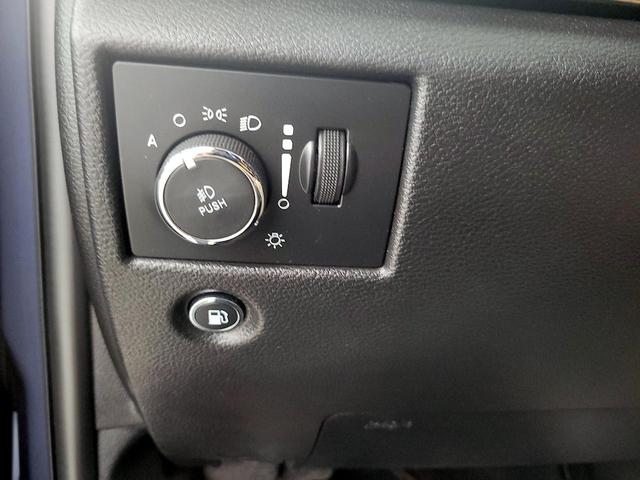 Photo of 2019 Blue Jeep Grand Cherokee