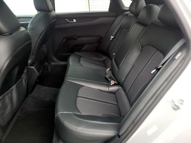 Photo of 2022 Gray Kia K5