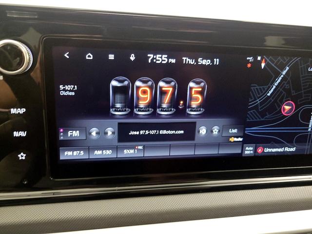 Photo of 2022 Gray Kia K5