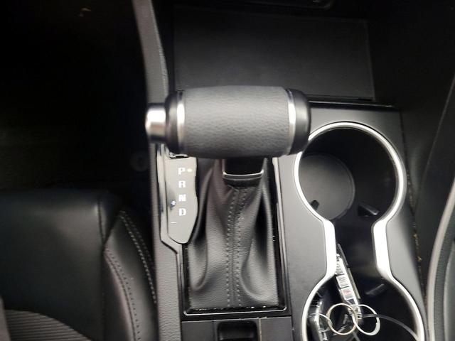Photo of 2022 Gray Kia K5