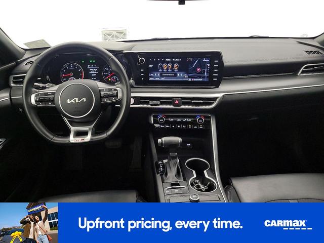 Photo of 2022 Gray Kia K5