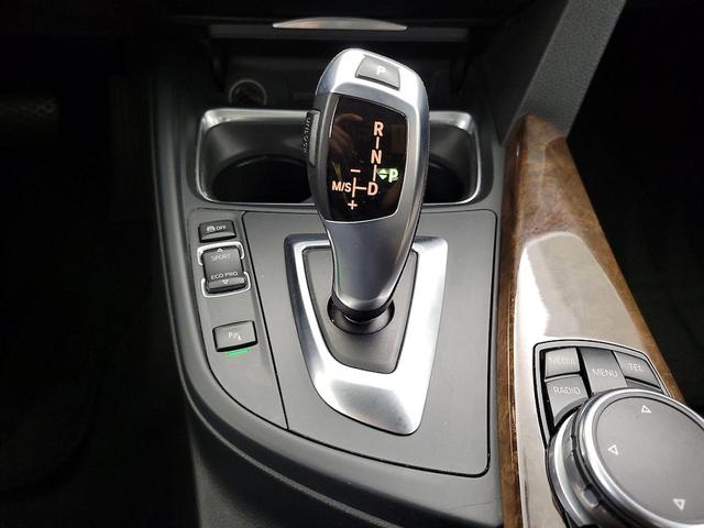 Photo of 2015 White BMW 328